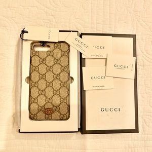 Authentic Gucci IPhone 8 Plus case GG signature prints.